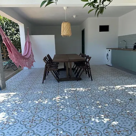 Souto * Guimaraes